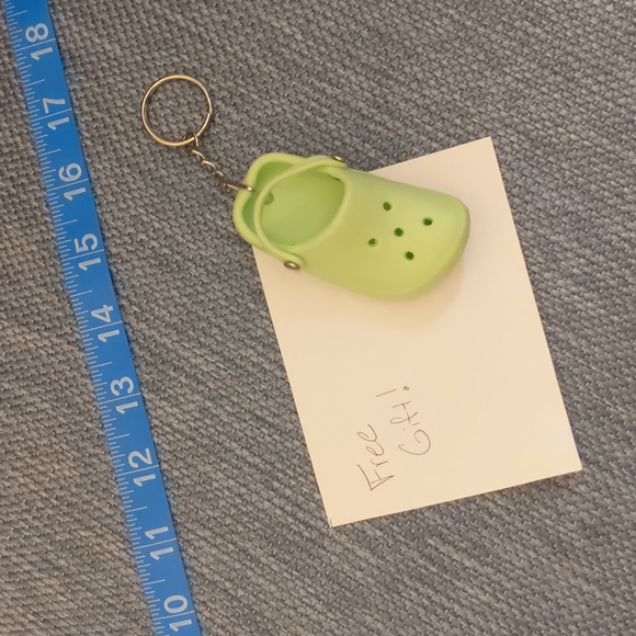 Backpack with VW Bus and Sugar Skull purse charm keychain - Picture 3 of 3